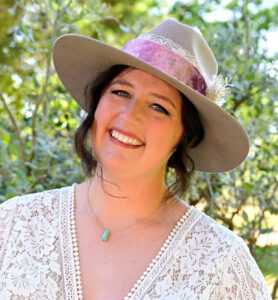 Angela Mehl Headshot